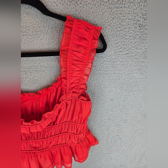 Astr The Label Womens Shirred Crop Tank Top Sz M Chiffon Red Stretch Comfort - Picture 9 of 11